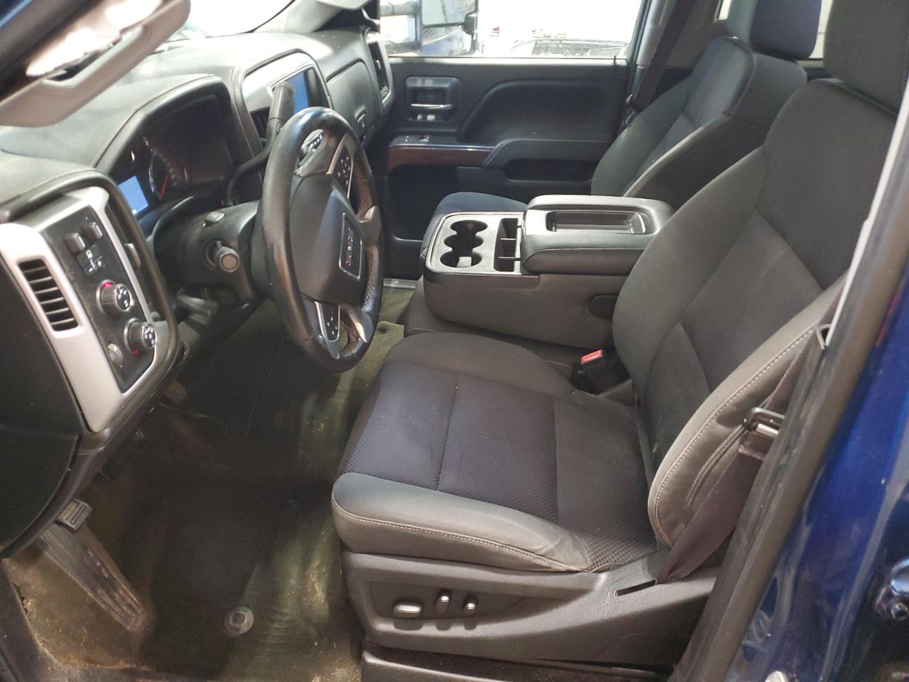 2015 GMC Sierra - Image 7