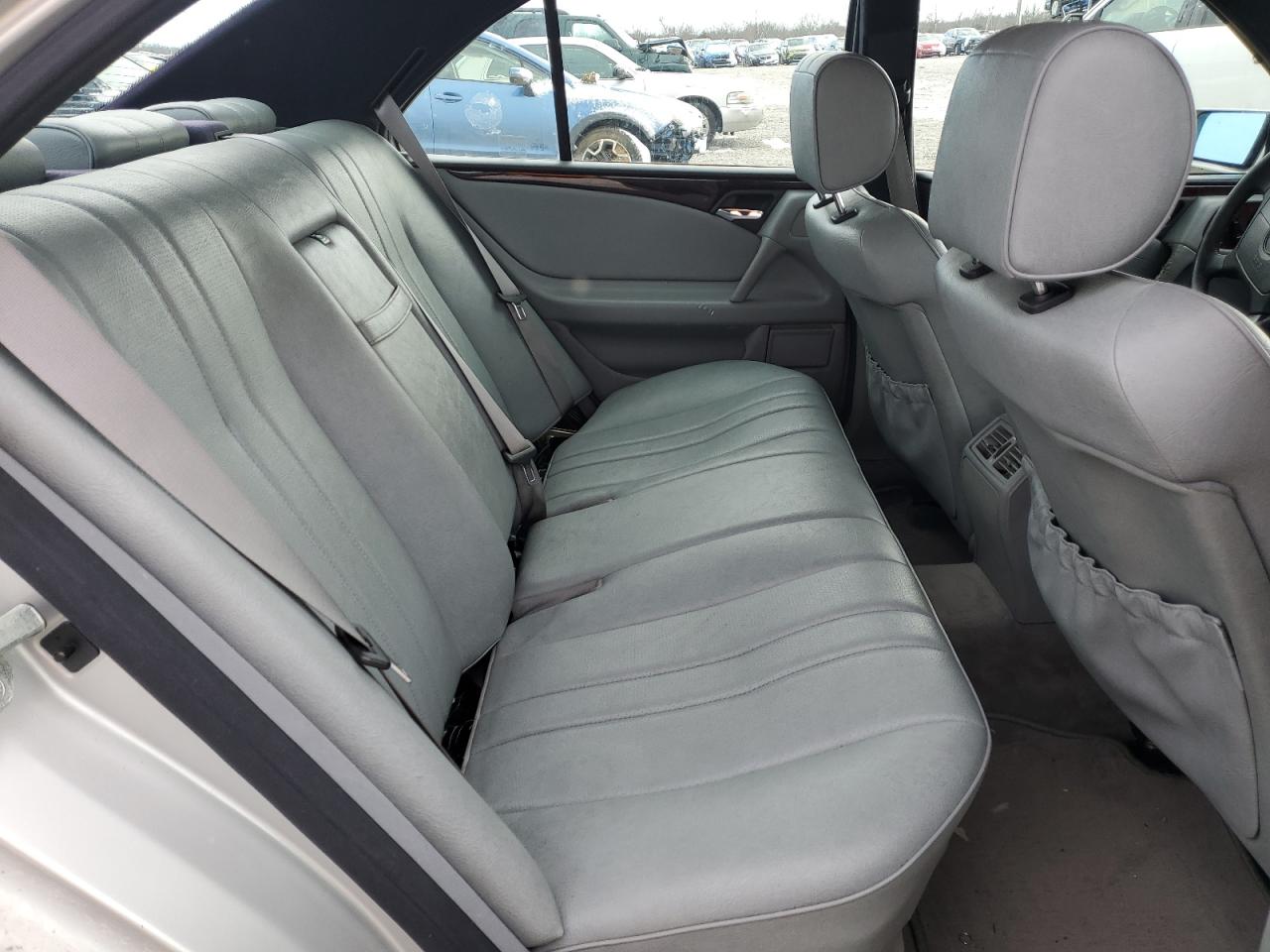 1996 Mercedes-Benz E-klasse - Image 10