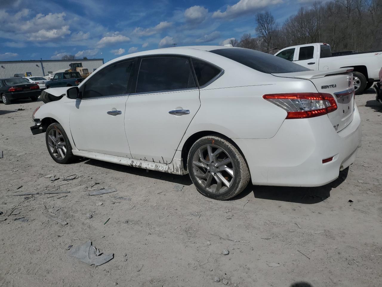 2013 Nissan Sentra - Image 2