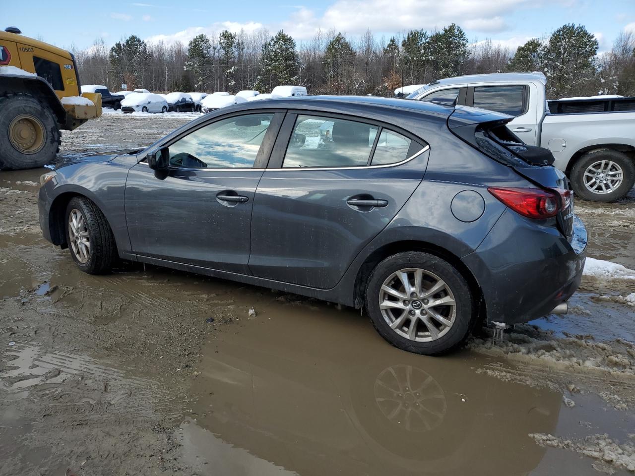 2016 Mazda 3 - Image 2