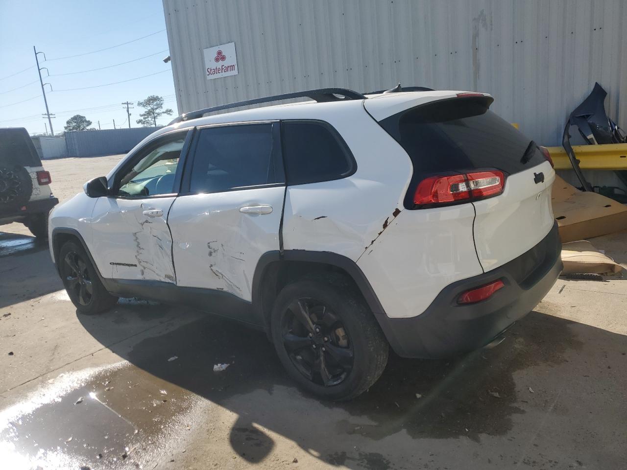 2017 Jeep Grand Cherokee - Image 2