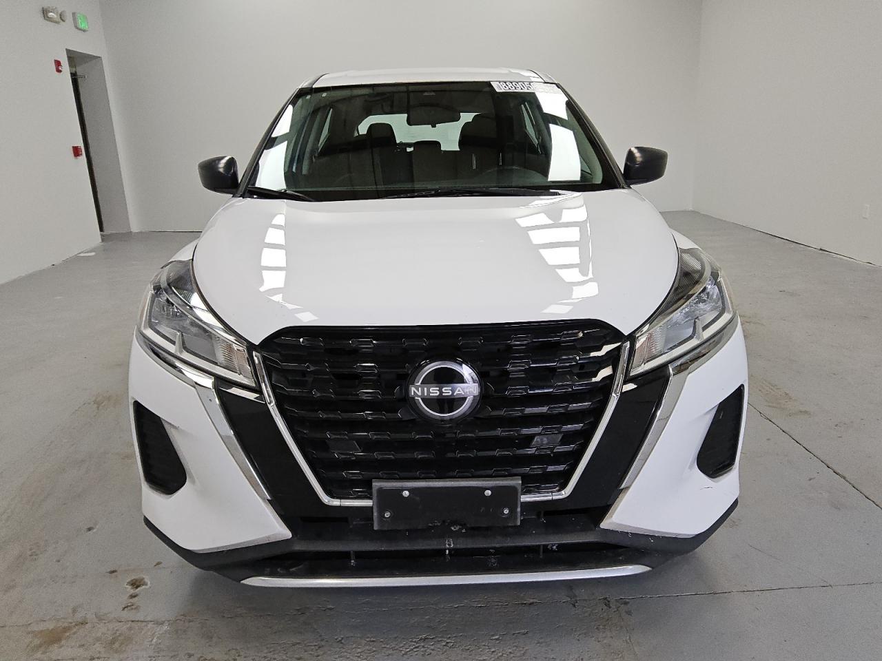 2022 Nissan Kicks - Image 5