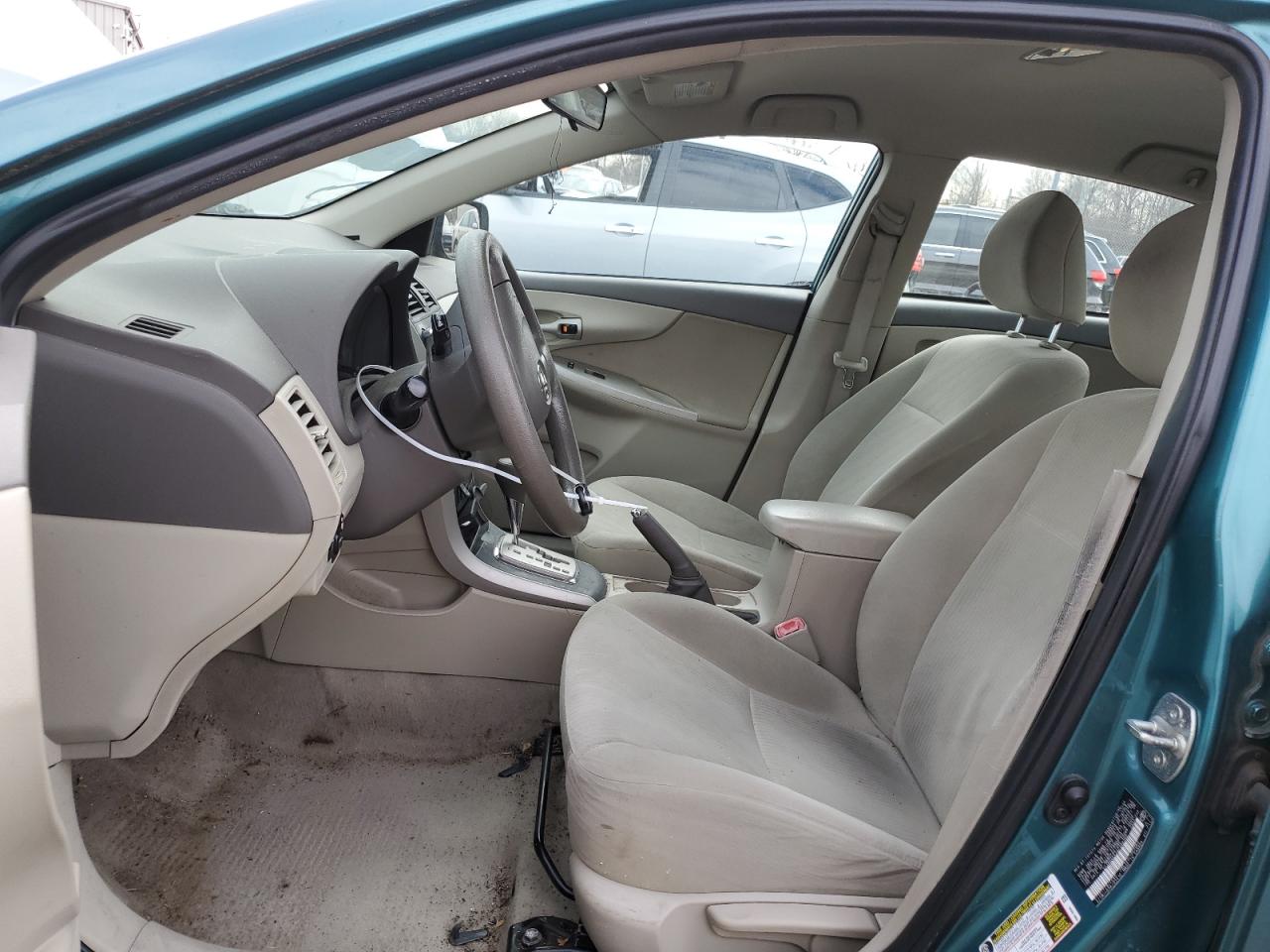 2010 Toyota Corolla - Image 7