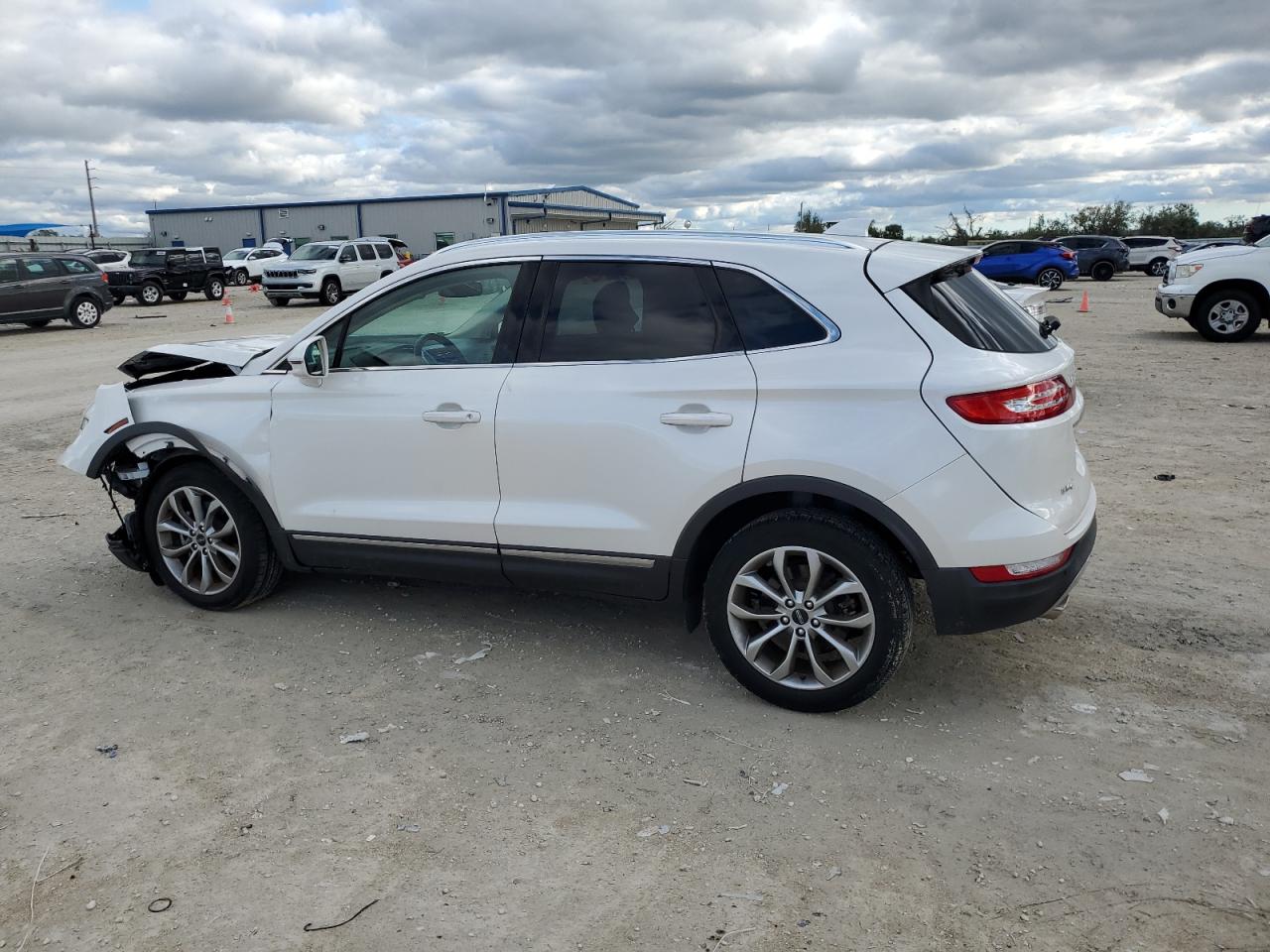 2019 Lincoln MKC - Image 2