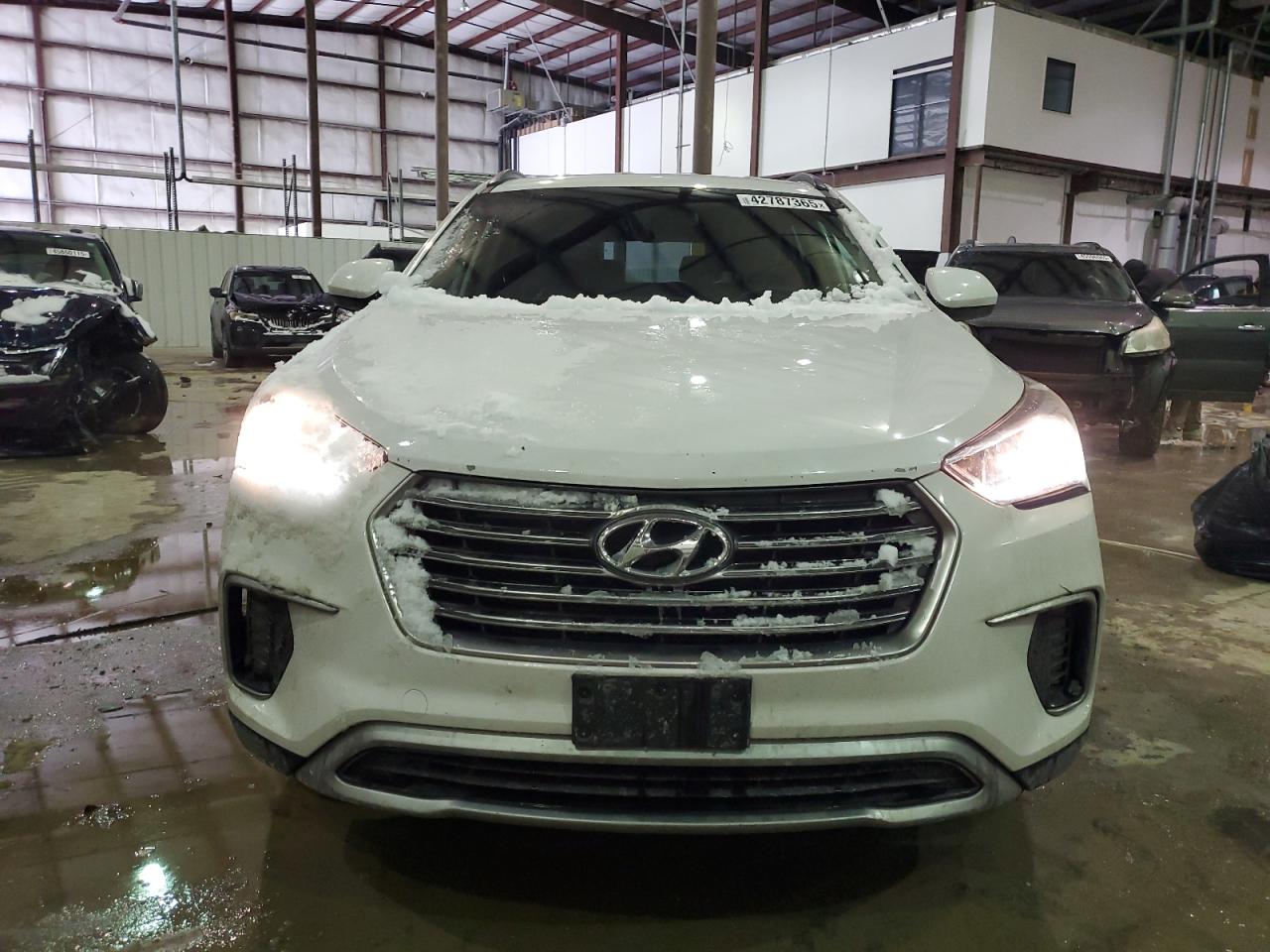 2017 Hyundai Santa Fe - Image 5