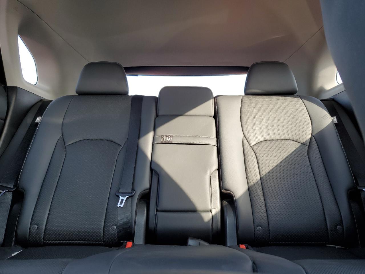 2020 Lexus RX - Image 10