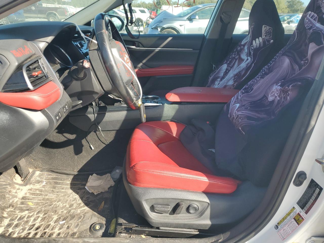 2019 Toyota Camry - Image 7