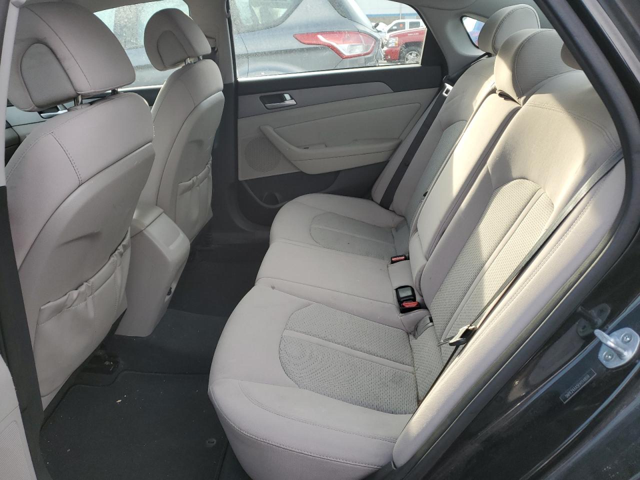 2015 Hyundai Sonata - Image 10