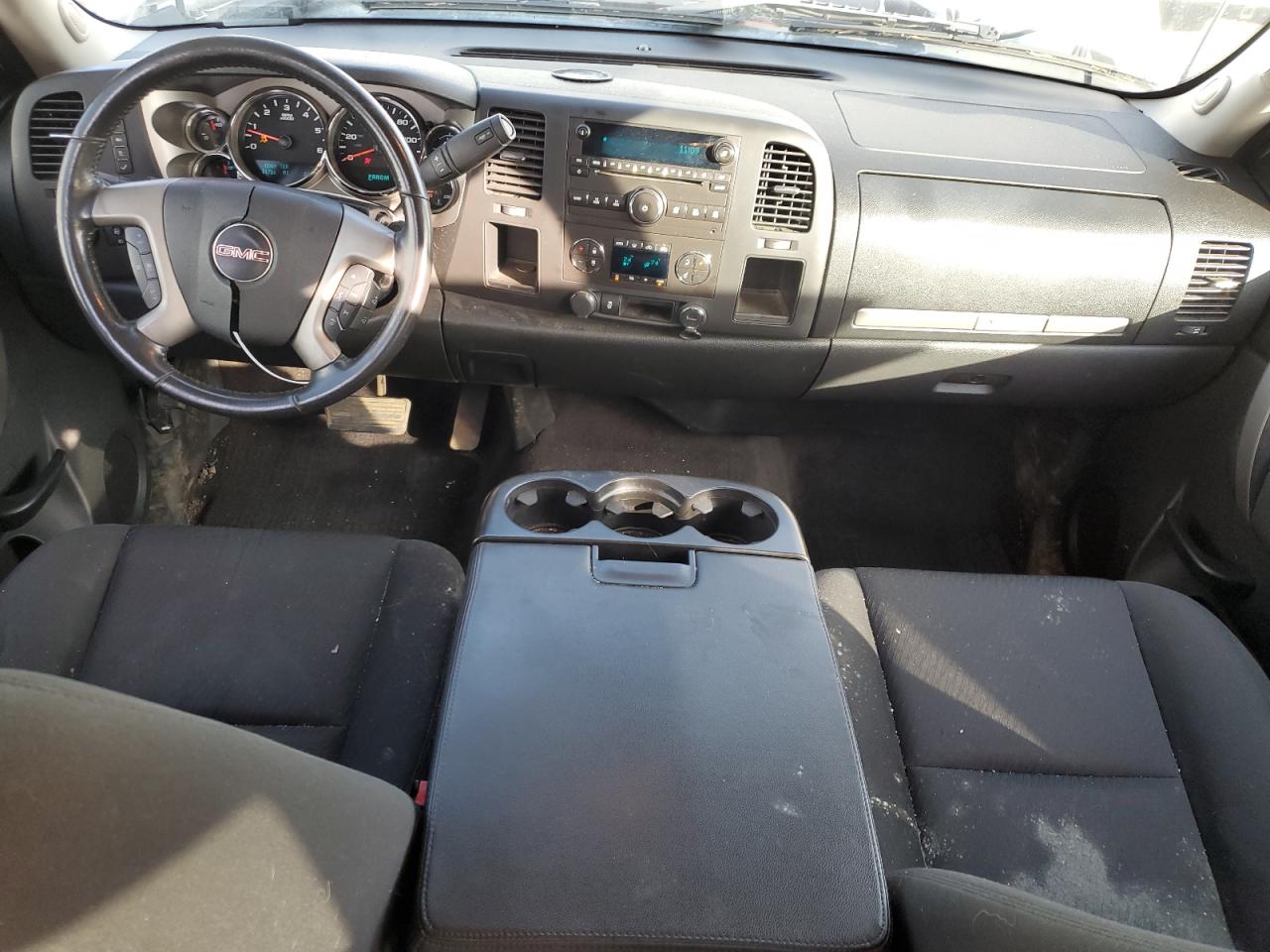 2013 GMC Sierra - Image 8