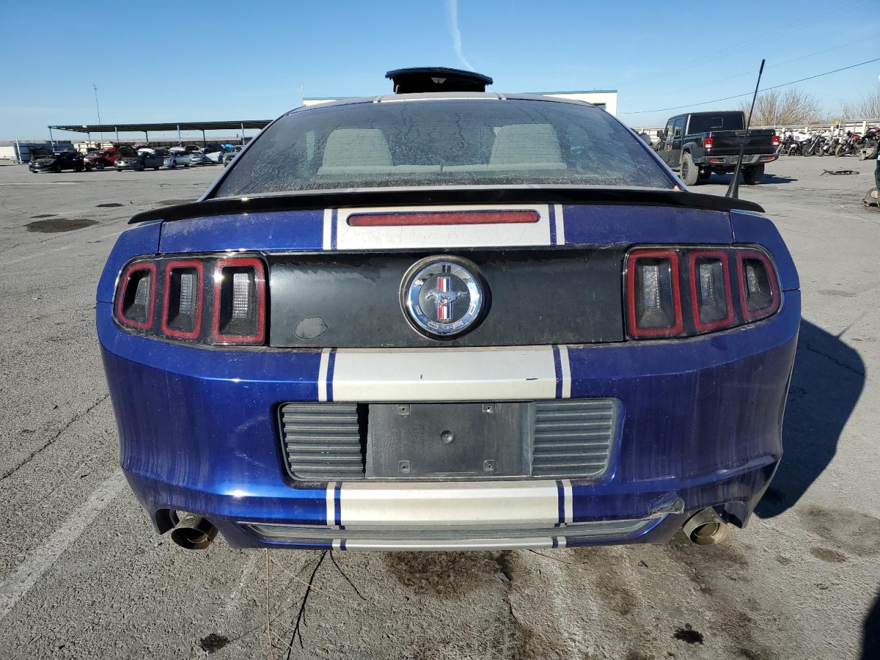 2014 Ford Mustang - Image 6