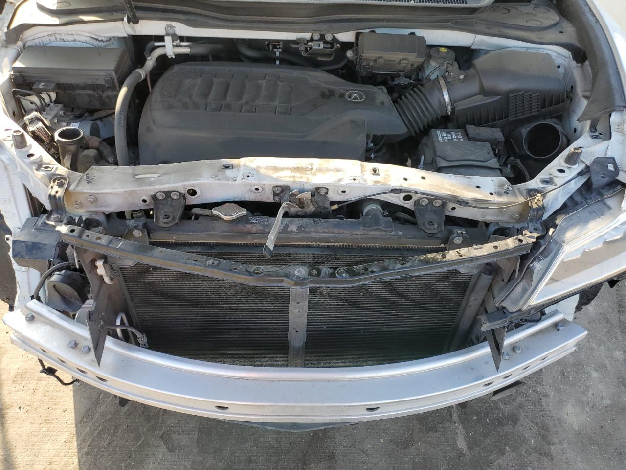 2016 Acura MDX - Image 13