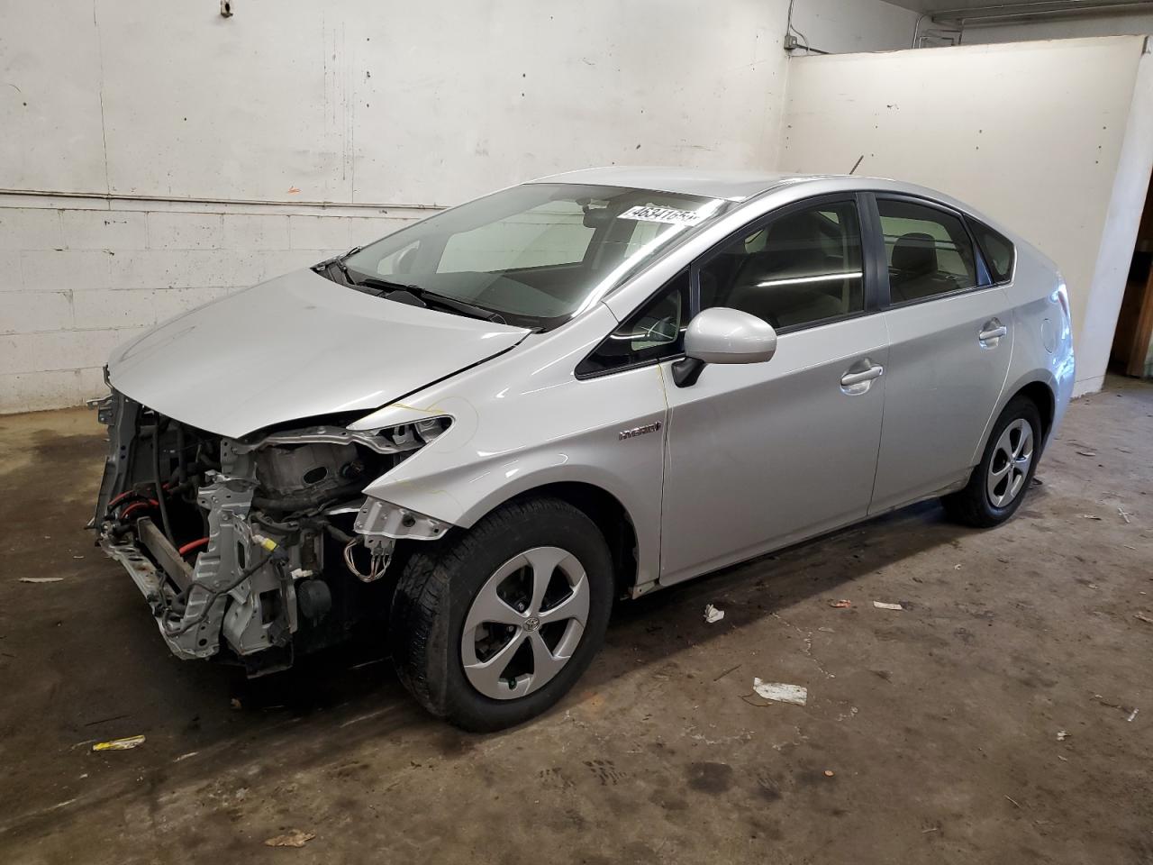2013 Toyota Prius - Image 1
