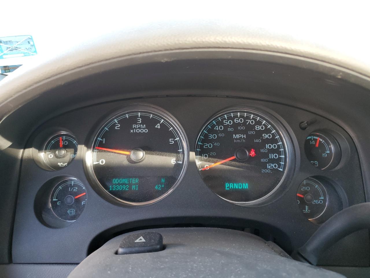 2011 Chevrolet Suburban - Image 9