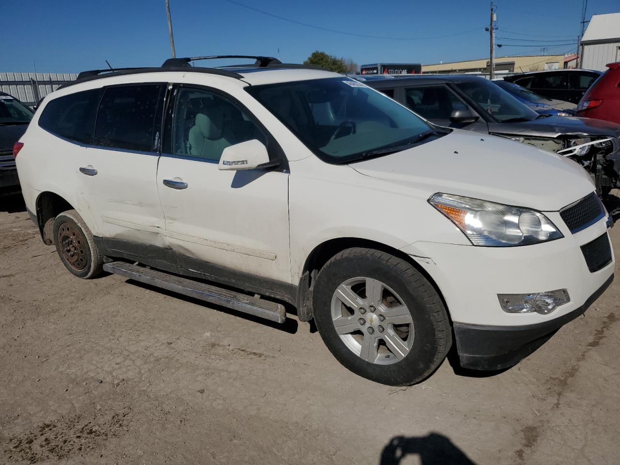 2011 Chevrolet Traverse - Image 4