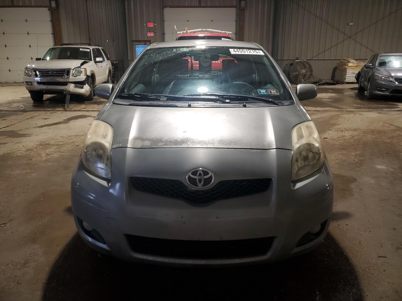 2009 Toyota Yaris - Image 5