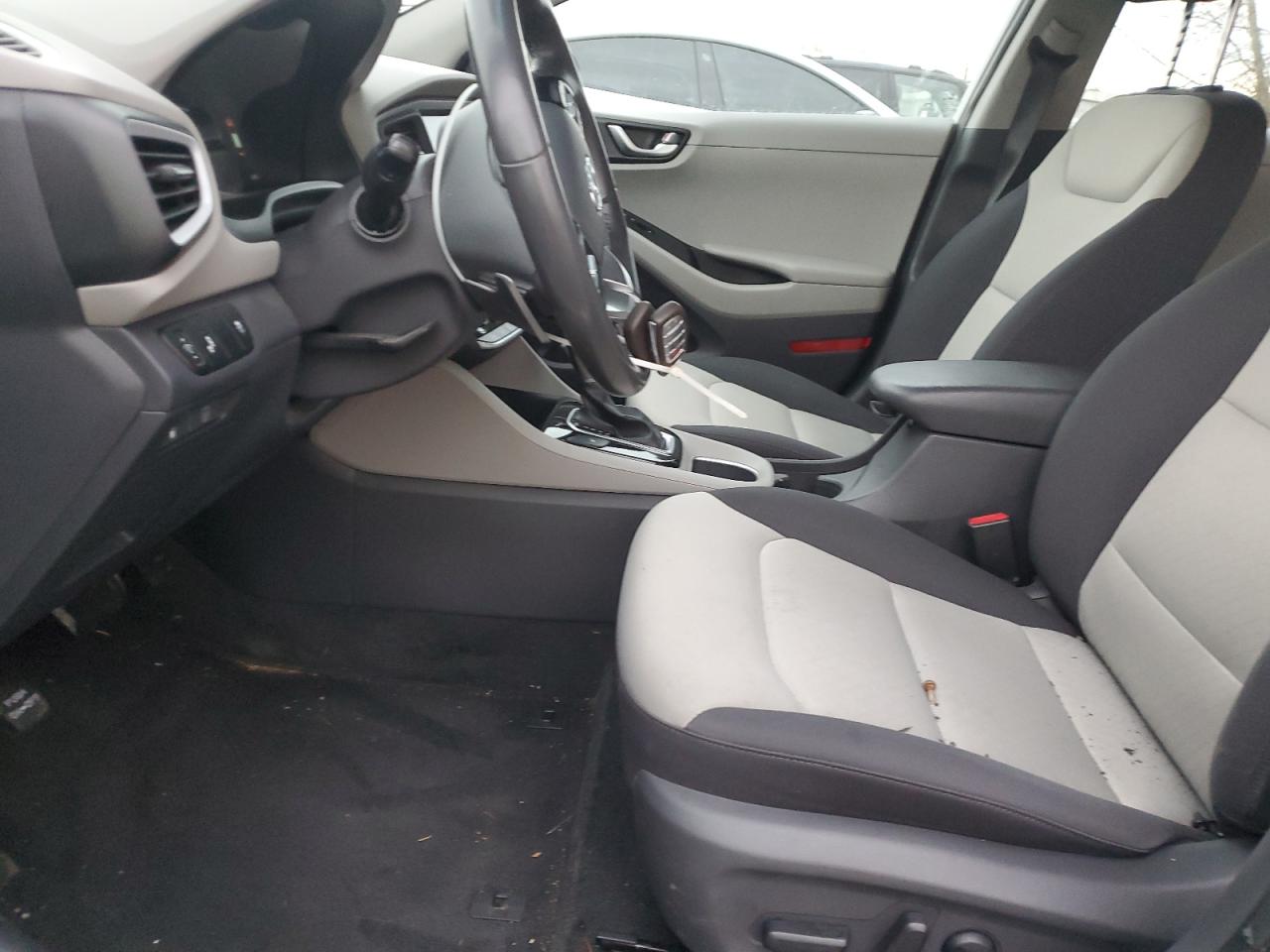 2018 Hyundai IONIQ - Image 7