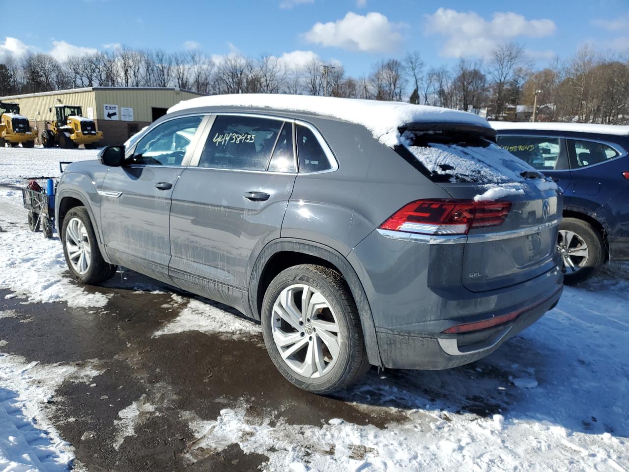 2021 Volkswagen Atlas - Image 2