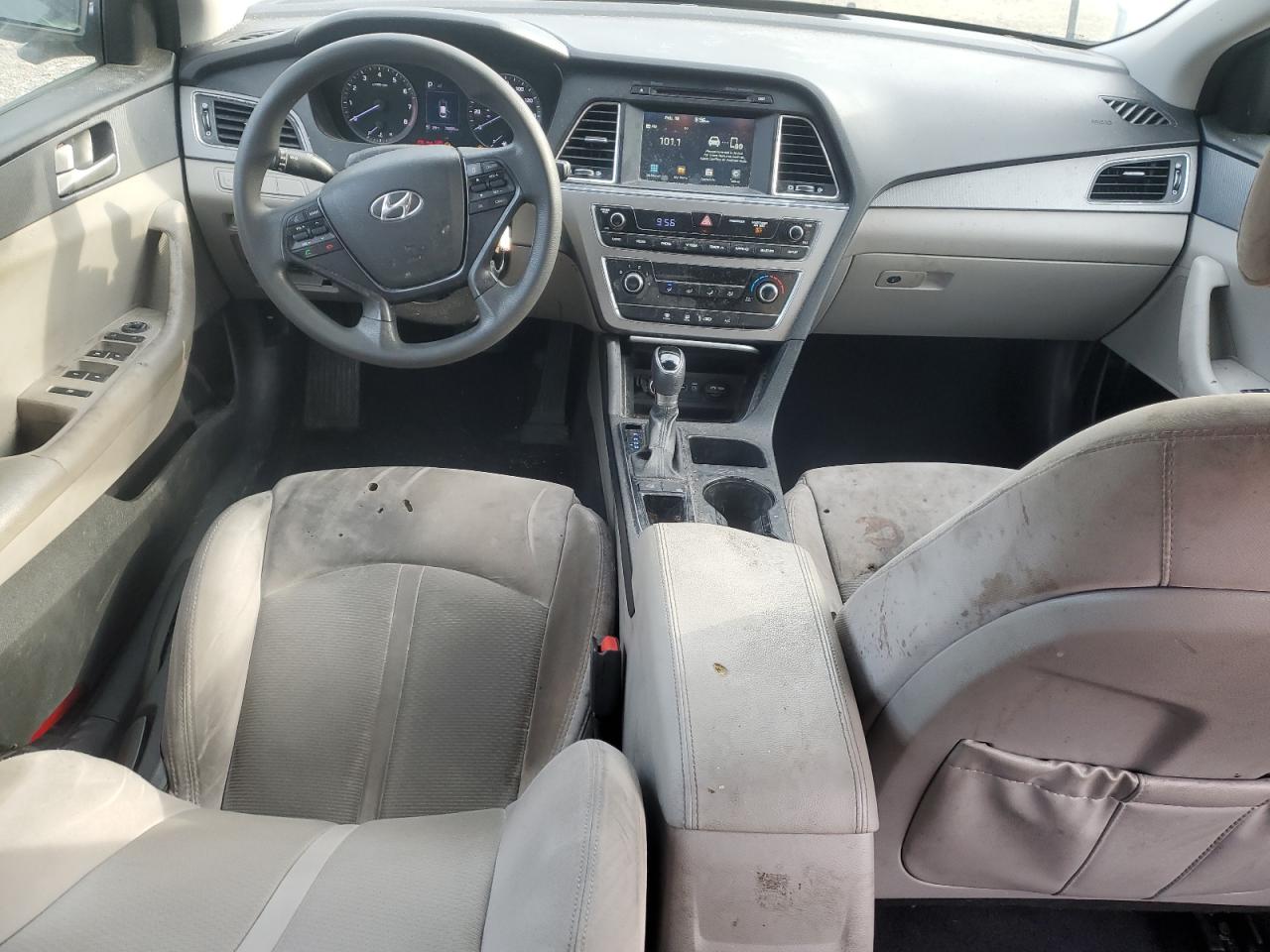 2017 Hyundai Sonata - Image 8