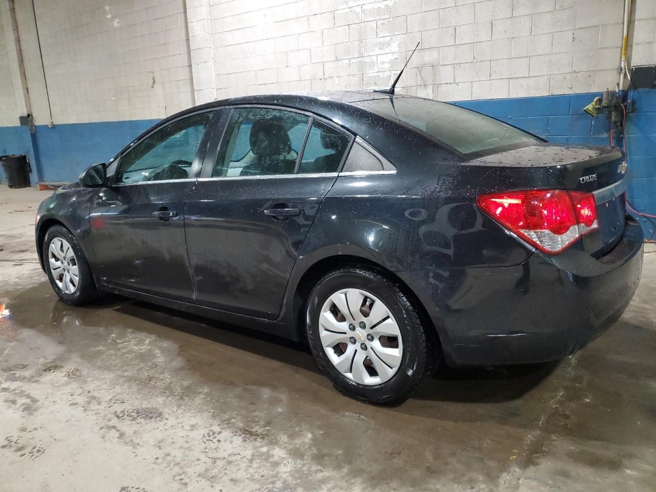 2012 Chevrolet Cruze - Image 2