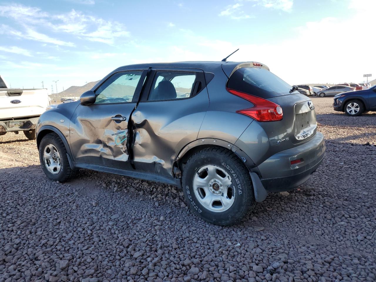 2011 Nissan Juke - Image 2