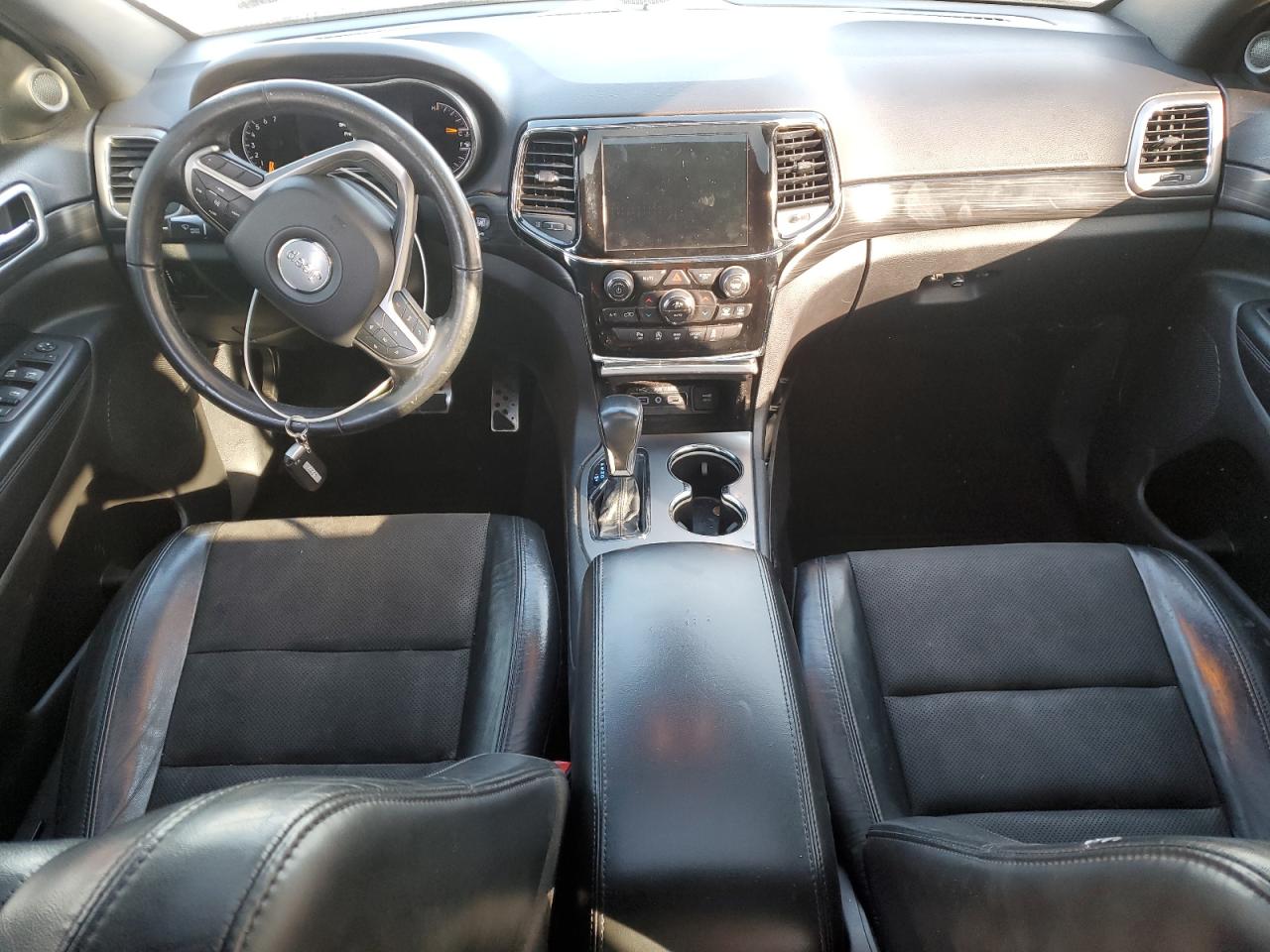 2020 Jeep Grand Cherokee - Image 8