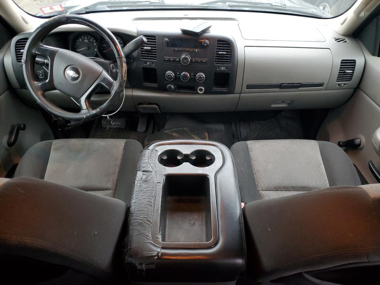 2007 Chevrolet Silverado - Image 8