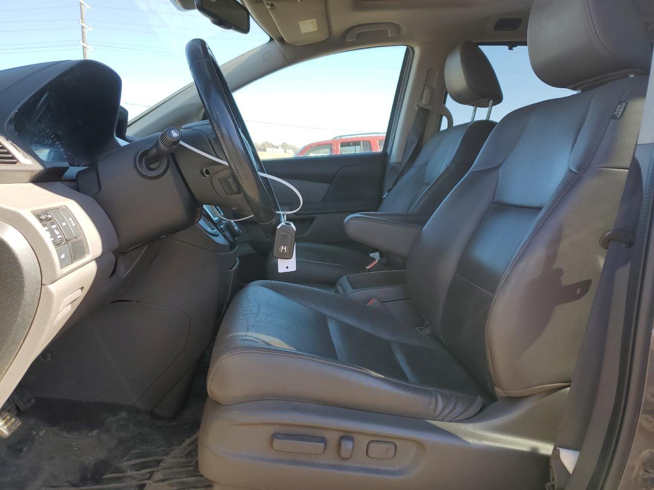 2015 Honda Odyssey - Image 7