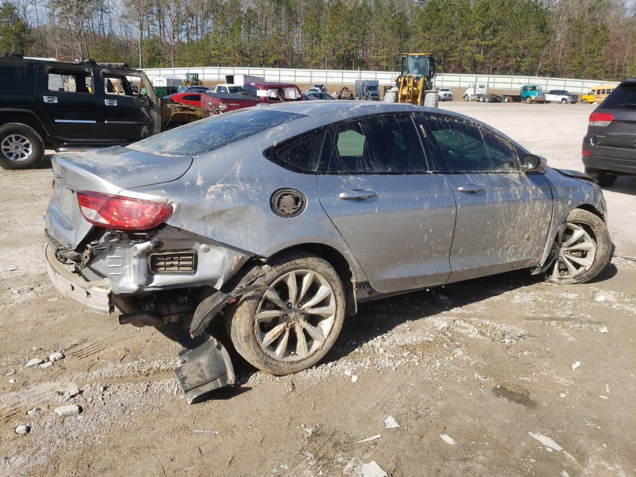 2015 Chrysler 200 - Image 3