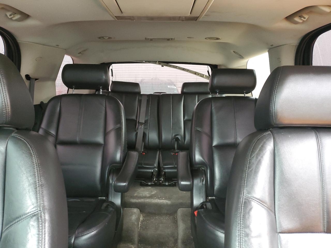 2009 Chevrolet Tahoe - Image 10