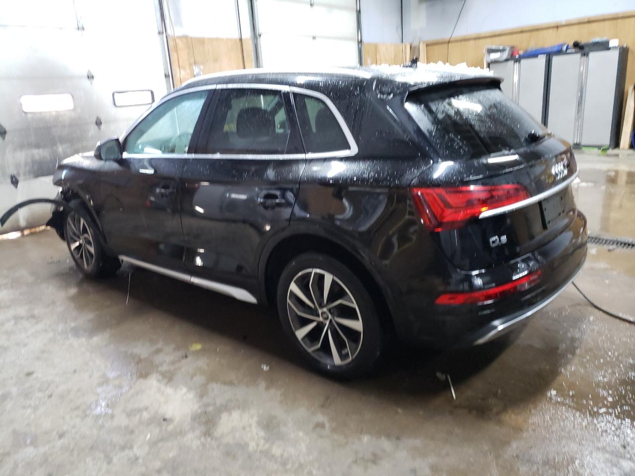 2021 Audi Q5 - Image 2