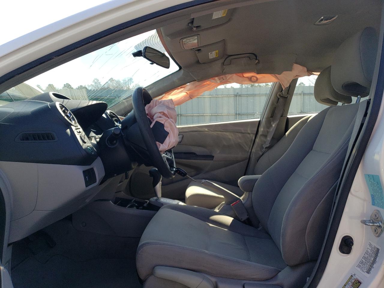 2014 Honda Insight - Image 7