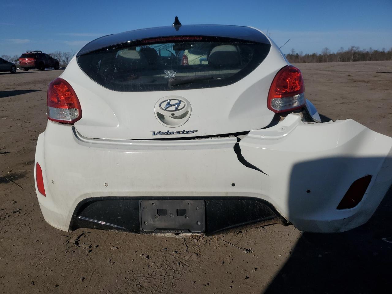 2012 Hyundai Veloster - Image 6