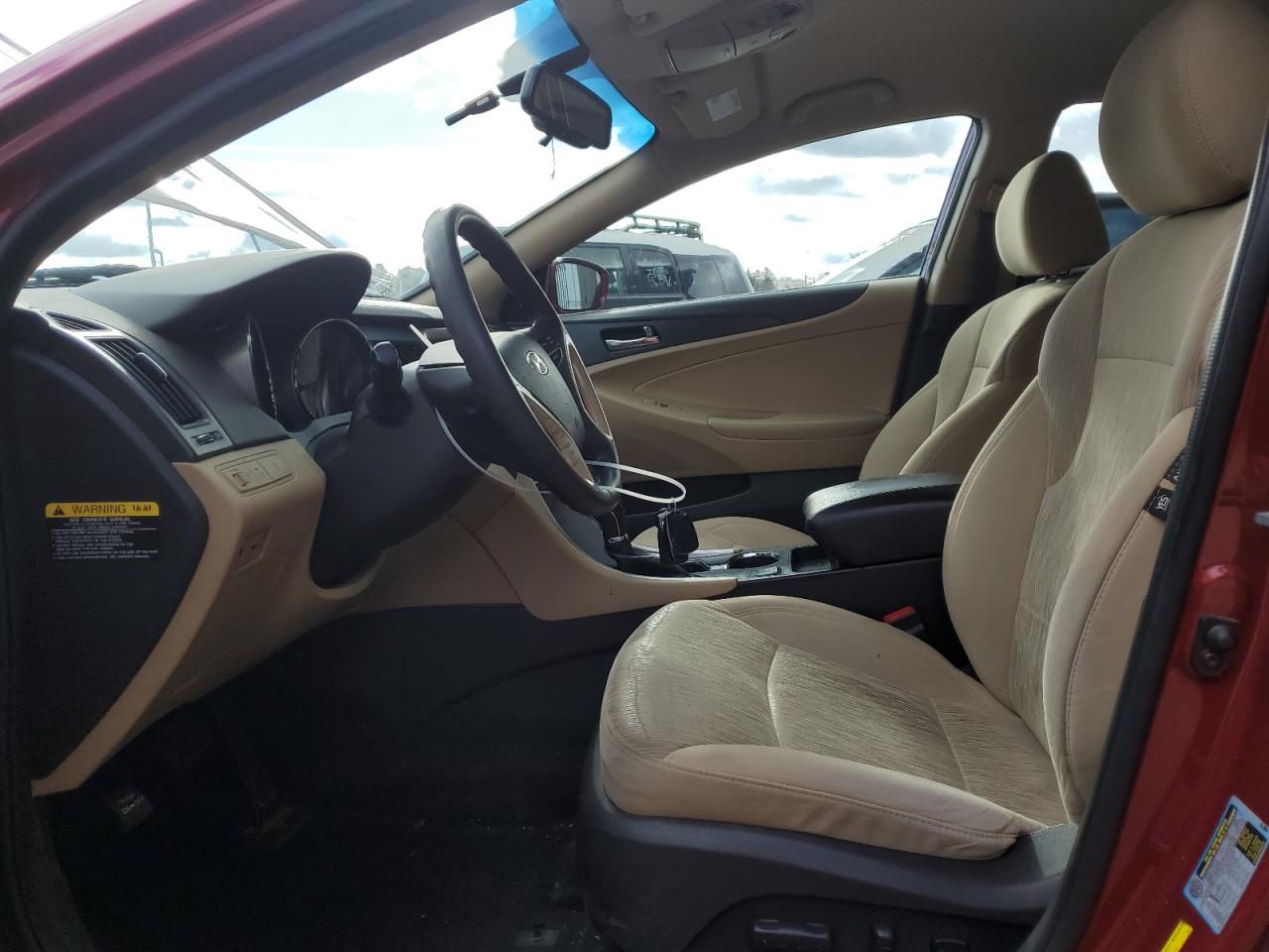 2014 Hyundai Sonata - Image 7