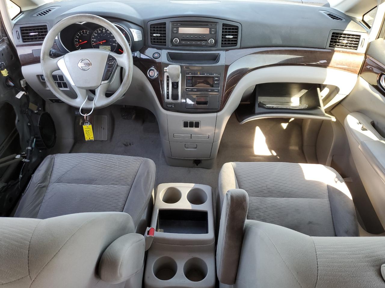 2013 Nissan Quest - Image 8