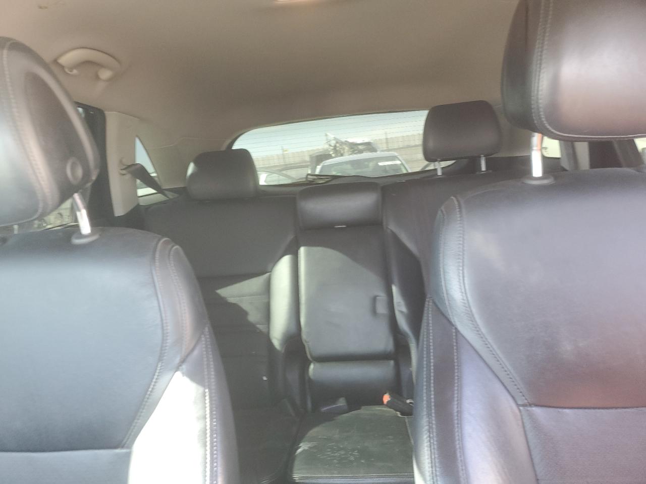 2016 Kia Sorento - Image 10