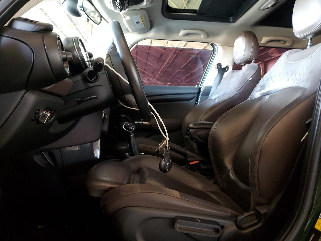 2015 MINI Cooper - Image 7