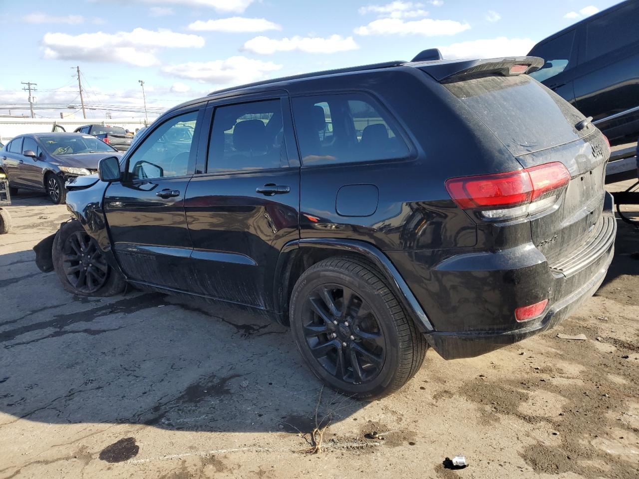 2019 Jeep Grand Cherokee - Image 2