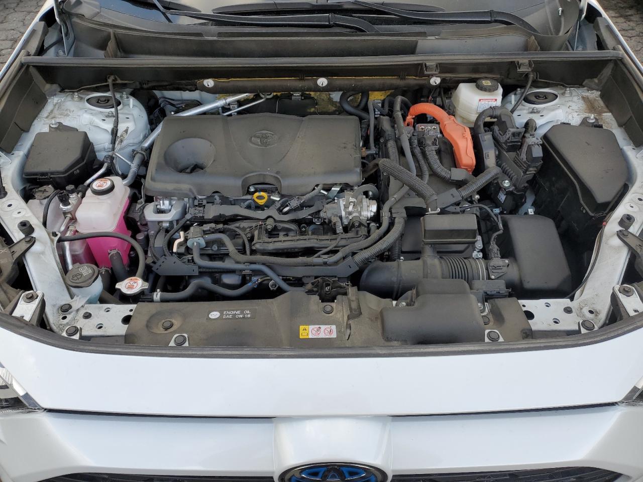 2023 Toyota RAV 4 - Image 12