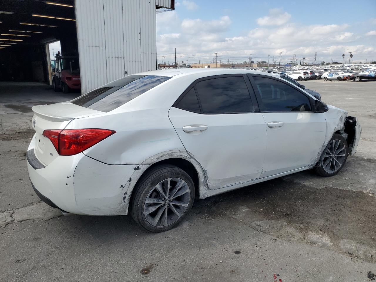 2018 Toyota Corolla - Image 3