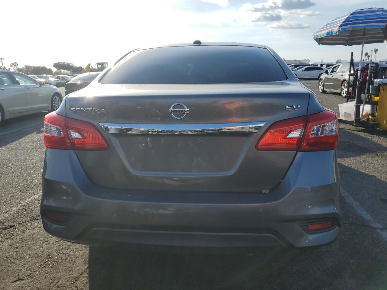 2019 Nissan Sentra - Image 6