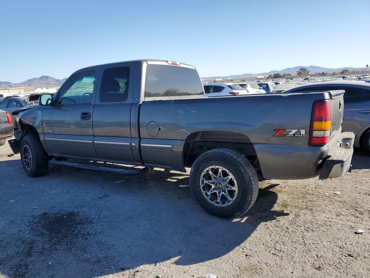 2002 Chevrolet Silverado - Image 2