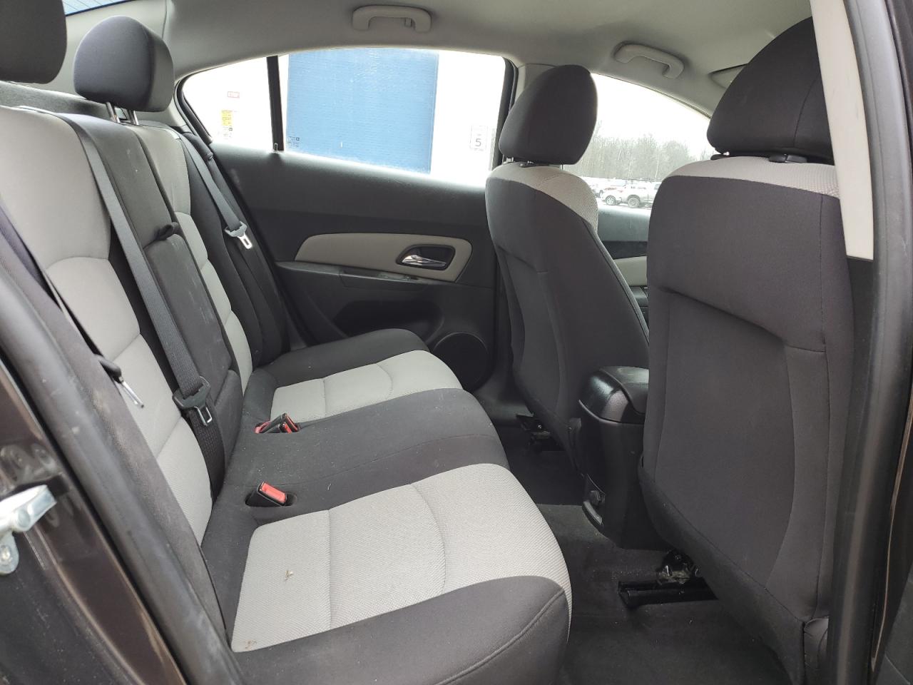 2014 Chevrolet Cruze - Image 10