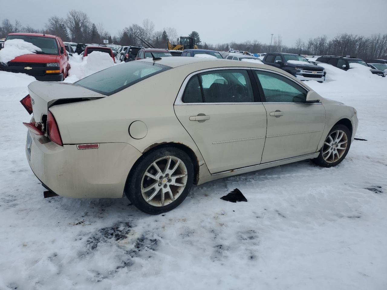 2010 Chevrolet Malibu - Image 3