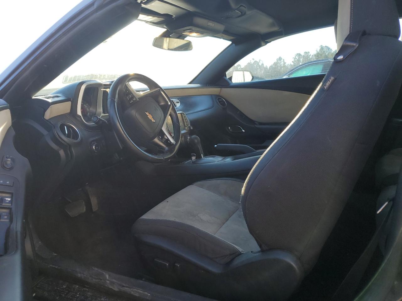 2015 Chevrolet Camaro - Image 7