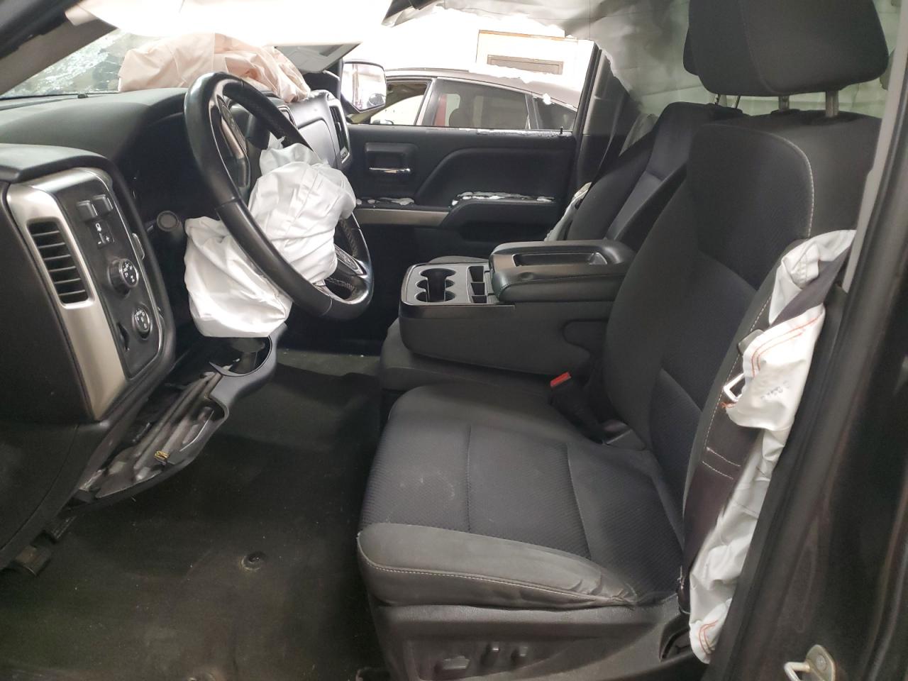 2016 Chevrolet Silverado - Image 7