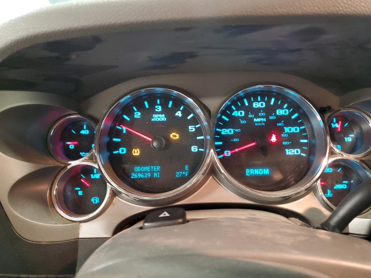 2009 GMC Sierra - Image 9