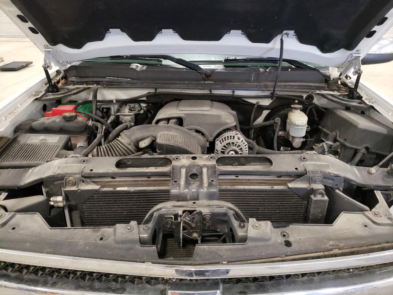 2011 Chevrolet Silverado - Image 12