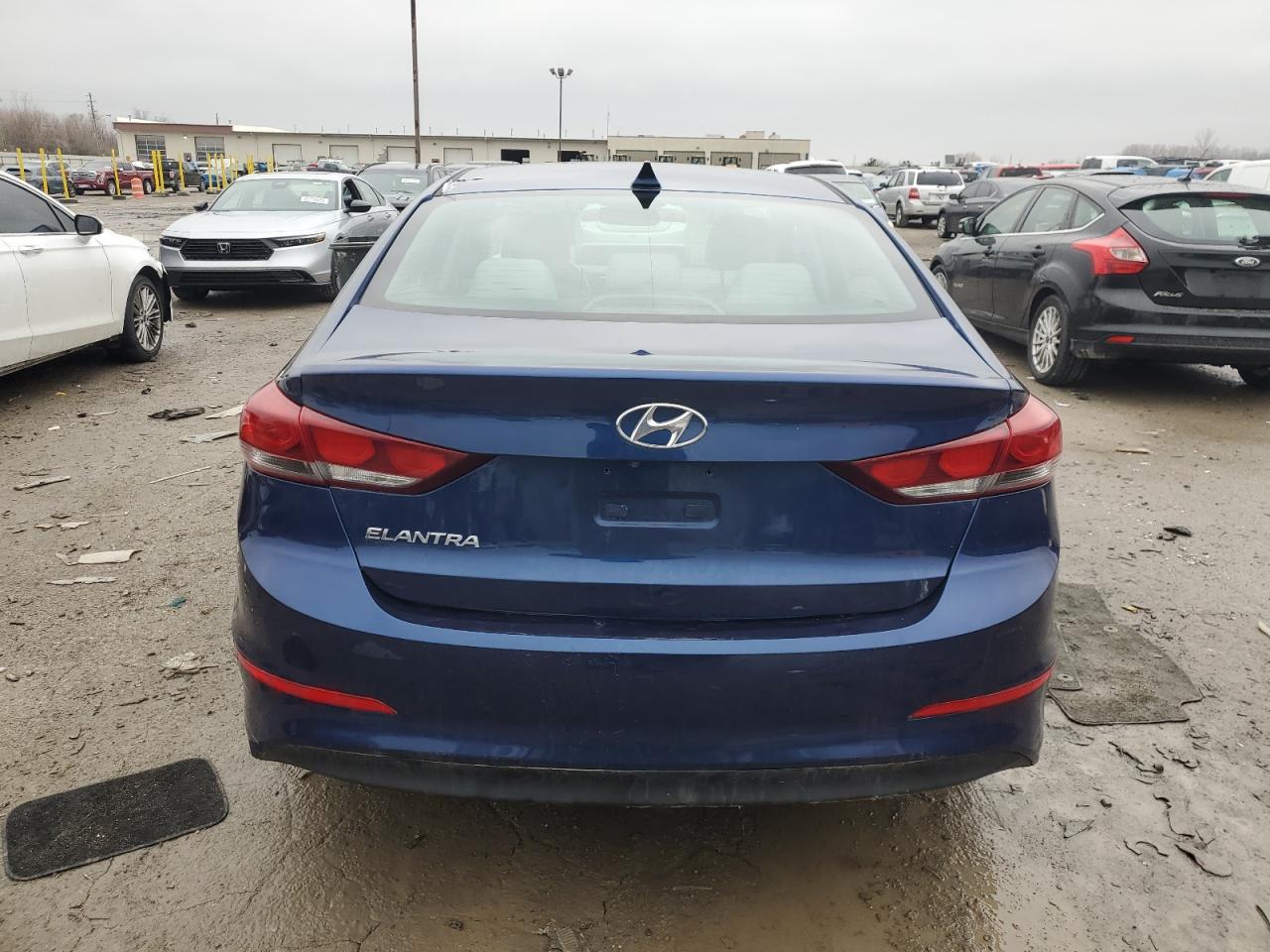 2018 Hyundai Elantra - Image 6