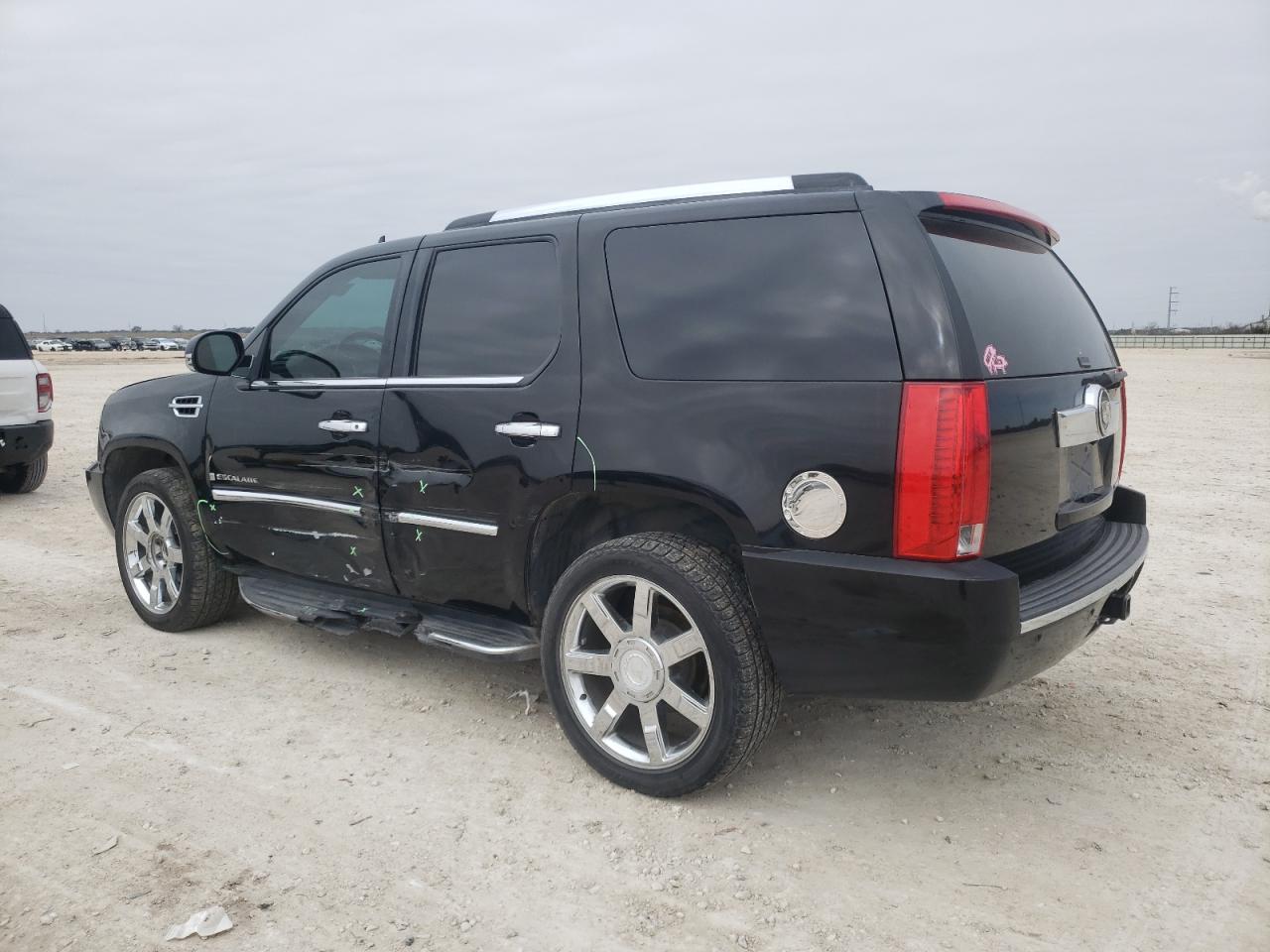 2008 Cadillac Escalade - Image 2