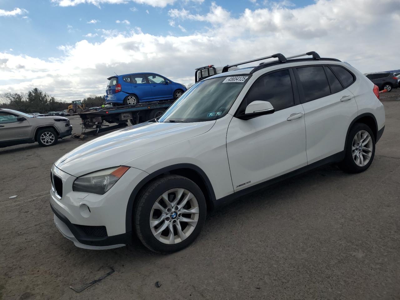 2015 BMW X1 - Image 1